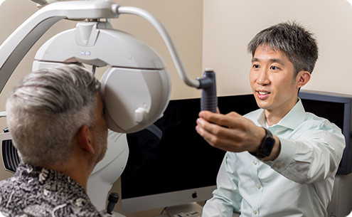 Dr. Chen Eye Examination - 10/10 Optics