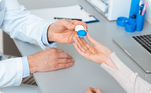 Scleral Lenses at 10/10 Optics